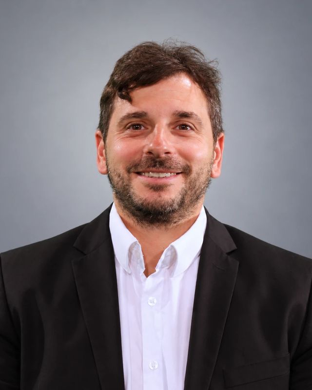 Lic. Julián Di Bella